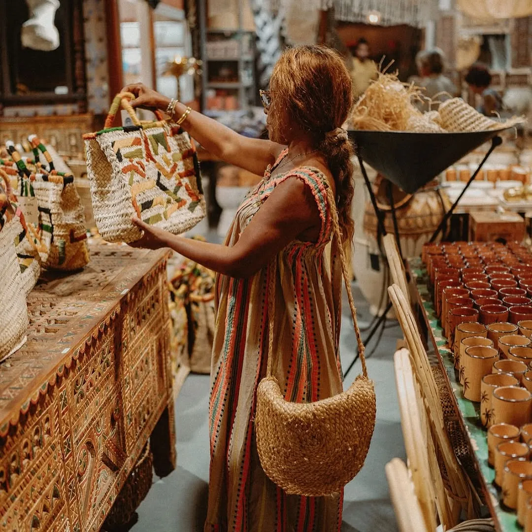 Selection of crafts and accessories in the Mala Madre boutique